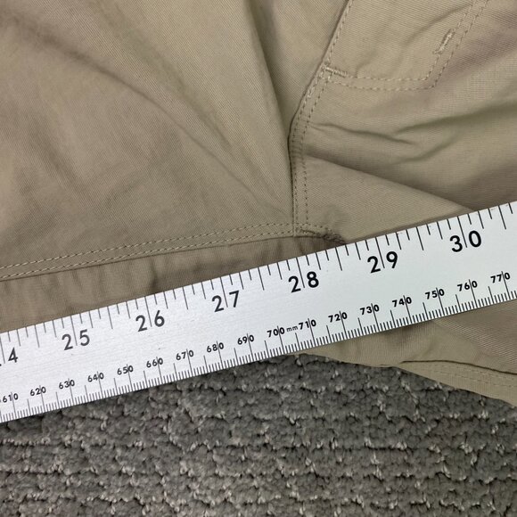 The North Face Hiking Pants Men's Size 40 x 28 Khaki Nylon Outdoors Gorpcore - Picture 13 of 13
